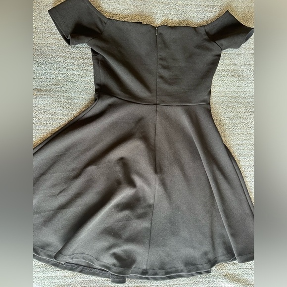 Lulu's Like New Black Off-Shoulder Mini Dress - Picture 10 of 10